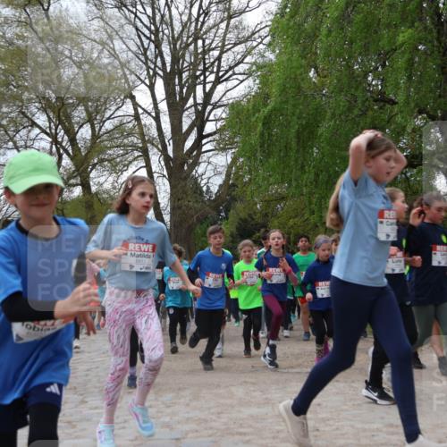 25.04.2026 - Das Zehntel Zöllner http://msf.ph/oto/9608912 25.04.2026 09:44:04 Laufen 6411 meine-sportfotos.de