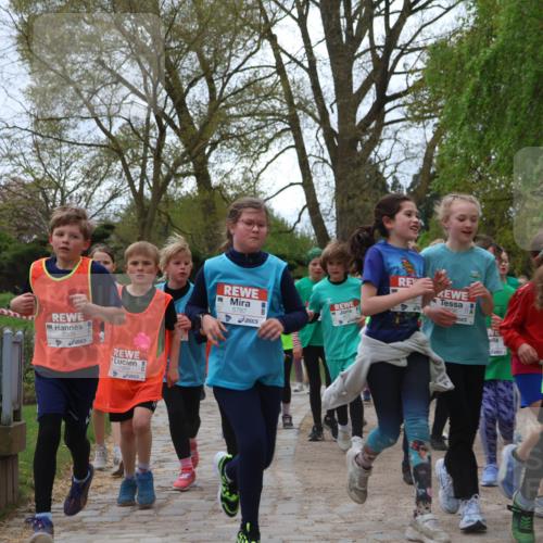25.04.2026 - Das Zehntel Zöllner http://msf.ph/oto/9608996 25.04.2026 09:44:08 Laufen 7369, 5767 meine-sportfotos.de