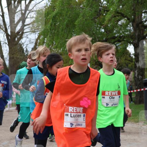 25.04.2026 - Das Zehntel Zöllner http://msf.ph/oto/9609039 25.04.2026 09:44:10 Laufen 6630, 500, 932, 7074 meine-sportfotos.de