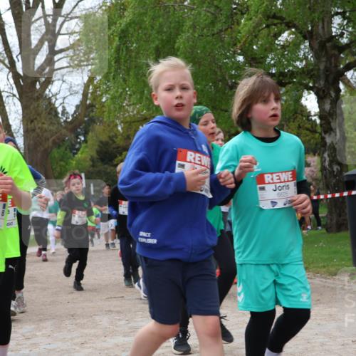25.04.2026 - Das Zehntel Zöllner http://msf.ph/oto/9609059 25.04.2026 09:44:11 Laufen 7230 meine-sportfotos.de