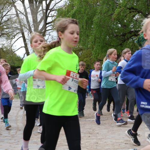 25.04.2026 - Das Zehntel Zöllner http://msf.ph/oto/9609068 25.04.2026 09:44:12 Laufen 7236, 7230, 3970, 6628, 6630 meine-sportfotos.de