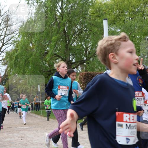 25.04.2026 - Das Zehntel Zöllner http://msf.ph/oto/9609117 25.04.2026 09:44:15 Laufen 5375 meine-sportfotos.de