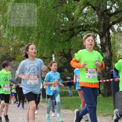 25.04.2026 - Das Zehntel Zöllner http://msf.ph/oto/9609232 25.04.2026 09:44:20 Laufen 6418, 20, 5264, 5267 meine-sportfotos.de