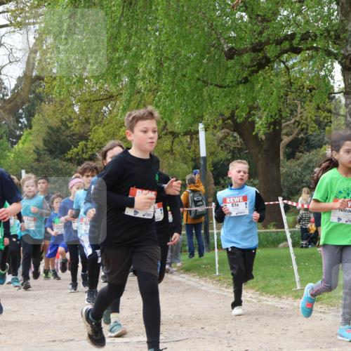 25.04.2026 - Das Zehntel Zöllner http://msf.ph/oto/9609286 25.04.2026 09:44:23 Laufen 6694, 7327 meine-sportfotos.de