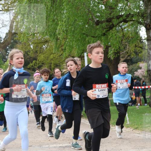 25.04.2026 - Das Zehntel Zöllner http://msf.ph/oto/9609299 25.04.2026 09:44:23 Laufen 5847, 6694, 10, 5489, 732 meine-sportfotos.de