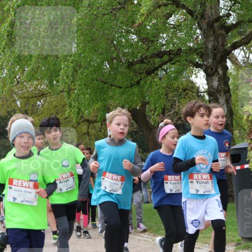 25.04.2026 - Das Zehntel Zöllner http://msf.ph/oto/9609355 25.04.2026 09:44:25 Laufen 5245, 5240, 5657, 6899 meine-sportfotos.de
