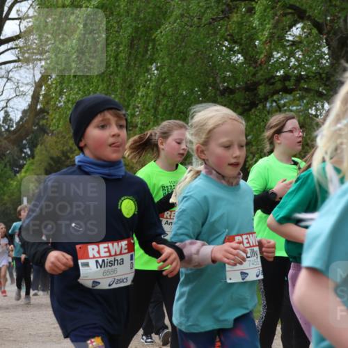 25.04.2026 - Das Zehntel Zöllner http://msf.ph/oto/9609493 25.04.2026 09:44:31 Laufen 5408, 6586, 7455, 74 meine-sportfotos.de