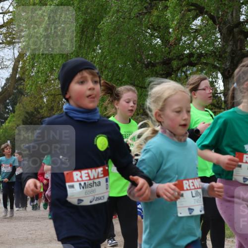 25.04.2026 - Das Zehntel Zöllner http://msf.ph/oto/9609496 25.04.2026 09:44:31 Laufen 6586, 7455, 7876 meine-sportfotos.de