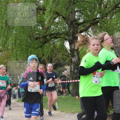 25.04.2026 - Das Zehntel Zöllner http://msf.ph/oto/9609508 25.04.2026 09:44:32 Laufen 5581, 014, 14 meine-sportfotos.de