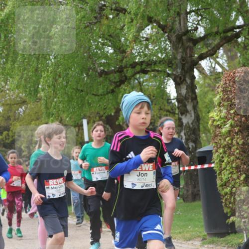 25.04.2026 - Das Zehntel Zöllner http://msf.ph/oto/9609517 25.04.2026 09:44:32 Laufen 5408, 558, 8014 meine-sportfotos.de