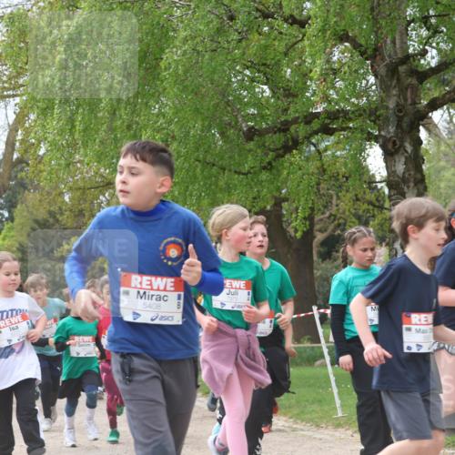 25.04.2026 - Das Zehntel Zöllner http://msf.ph/oto/9609530 25.04.2026 09:44:33 Laufen 5408 meine-sportfotos.de