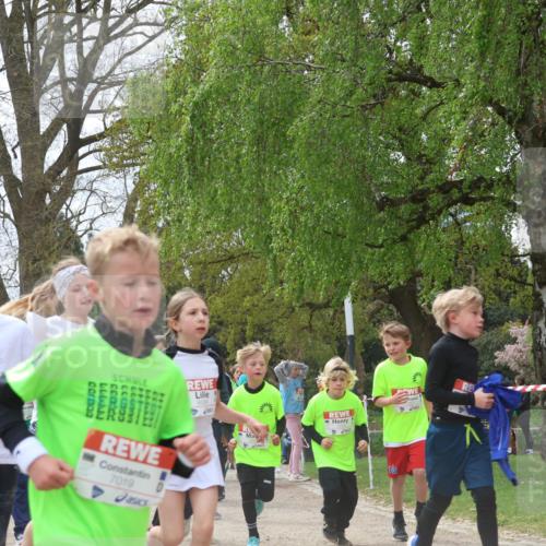 25.04.2026 - Das Zehntel Zöllner http://msf.ph/oto/9609616 25.04.2026 09:44:38 Laufen 654, 7019 meine-sportfotos.de