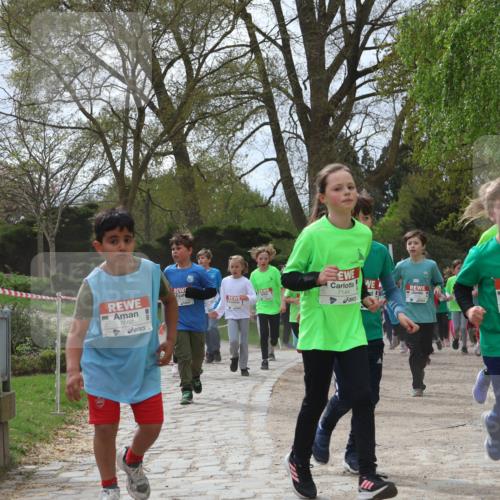 25.04.2026 - Das Zehntel Zöllner http://msf.ph/oto/9609646 25.04.2026 09:44:40 Laufen 7667, 7144, 7811 meine-sportfotos.de