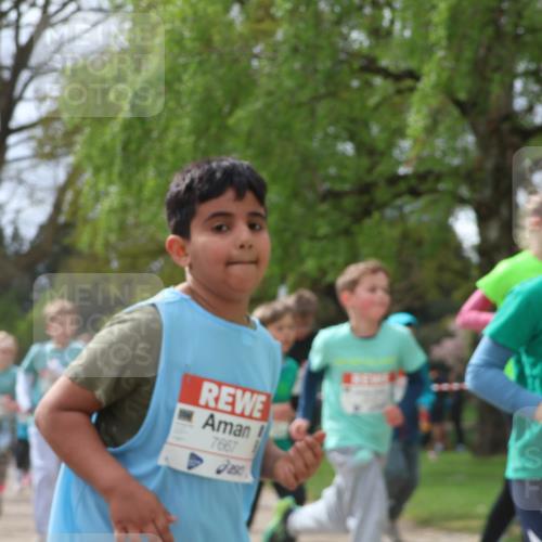 25.04.2026 - Das Zehntel Zöllner http://msf.ph/oto/9609666 25.04.2026 09:44:42 Laufen 7667 meine-sportfotos.de