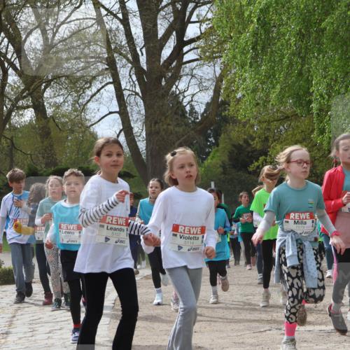 25.04.2026 - Das Zehntel Zöllner http://msf.ph/oto/9609694 25.04.2026 09:44:44 Laufen 5601, 5107, 5114, 7579, 7577 meine-sportfotos.de