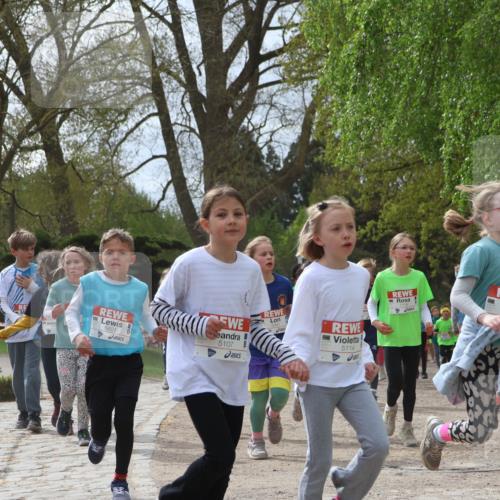25.04.2026 - Das Zehntel Zöllner http://msf.ph/oto/9609700 25.04.2026 09:44:44 Laufen 5601, 5107, 25, 5114, 7579, 7577 meine-sportfotos.de