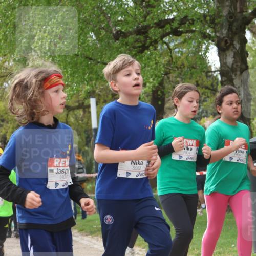 25.04.2026 - Das Zehntel Zöllner http://msf.ph/oto/9609776 25.04.2026 09:44:50 Laufen 7027, 5407, 5382, 7934, 7936 meine-sportfotos.de