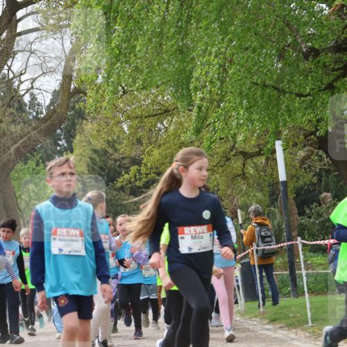 25.04.2026 - Das Zehntel Zöllner http://msf.ph/oto/9609798 25.04.2026 09:44:51 Laufen 5354, 5681, 5556, 5228 meine-sportfotos.de