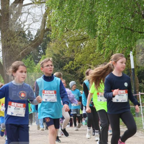 25.04.2026 - Das Zehntel Zöllner http://msf.ph/oto/9609800 25.04.2026 09:44:51 Laufen 5354, 5681, 5666 meine-sportfotos.de