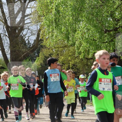 25.04.2026 - Das Zehntel Zöllner http://msf.ph/oto/9609928 25.04.2026 09:44:58 Laufen 7211, 6016, 980, 5533 meine-sportfotos.de