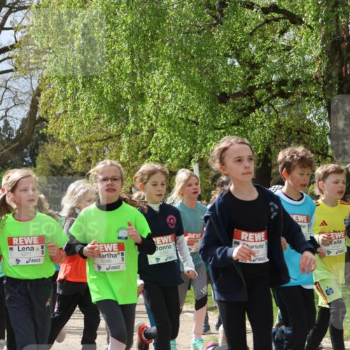 25.04.2026 - Das Zehntel Zöllner http://msf.ph/oto/9609970 25.04.2026 09:45:00 Laufen 6458, 5271, 5286, 6369, 5757, 7670 meine-sportfotos.de