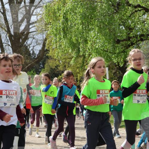 25.04.2026 - Das Zehntel Zöllner http://msf.ph/oto/9609994 25.04.2026 09:45:01 Laufen 6458, 5088 meine-sportfotos.de
