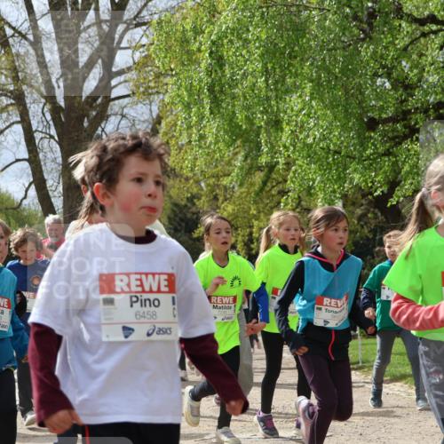 25.04.2026 - Das Zehntel Zöllner http://msf.ph/oto/9610006 25.04.2026 09:45:01 Laufen 5678, 6458, 7235, 5271 meine-sportfotos.de