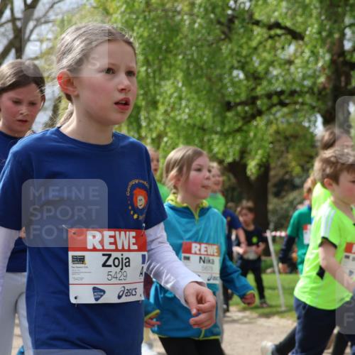 25.04.2026 - Das Zehntel Zöllner http://msf.ph/oto/9610042 25.04.2026 09:45:02 Laufen 5429, 5678, 5429 meine-sportfotos.de