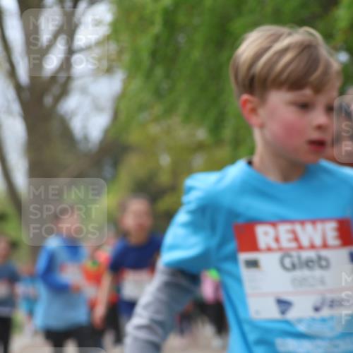 25.04.2026 - Das Zehntel Zöllner http://msf.ph/oto/9610126 25.04.2026 09:45:09 Laufen 0824 meine-sportfotos.de