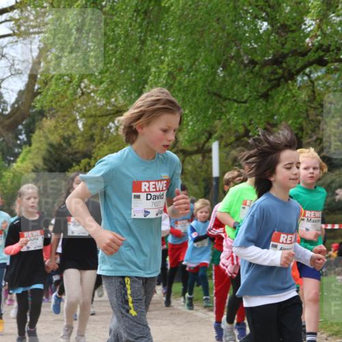 25.04.2026 - Das Zehntel Zöllner http://msf.ph/oto/9610168 25.04.2026 09:45:12 Laufen 6402, 7627, 7361 meine-sportfotos.de