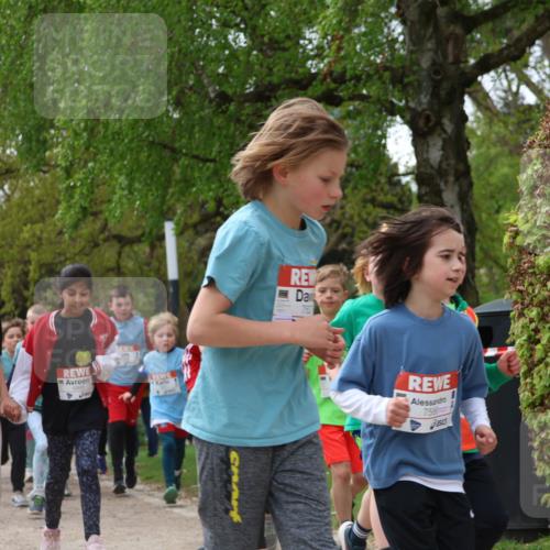 25.04.2026 - Das Zehntel Zöllner http://msf.ph/oto/9610172 25.04.2026 09:45:12 Laufen 7000, 7381 meine-sportfotos.de