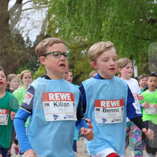 25.04.2026 - Das Zehntel Zöllner http://msf.ph/oto/9610226 25.04.2026 09:45:16 Laufen 7798, 7647, 7659 meine-sportfotos.de
