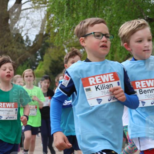 25.04.2026 - Das Zehntel Zöllner http://msf.ph/oto/9610230 25.04.2026 09:45:16 Laufen 7798, 7641, 7659 meine-sportfotos.de