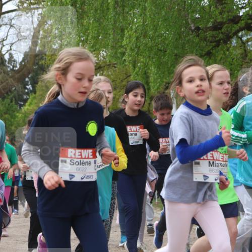 25.04.2026 - Das Zehntel Zöllner http://msf.ph/oto/9610274 25.04.2026 09:45:18 Laufen 31, 7562, 6622, 6490, 6639323, 5765 meine-sportfotos.de