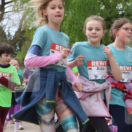 25.04.2026 - Das Zehntel Zöllner http://msf.ph/oto/9610308 25.04.2026 09:45:19 Laufen 7531, 6490, 250, 7562 meine-sportfotos.de