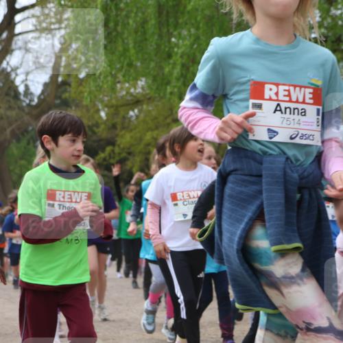 25.04.2026 - Das Zehntel Zöllner http://msf.ph/oto/9610314 25.04.2026 09:45:19 Laufen 7538, 7514, 7531 meine-sportfotos.de