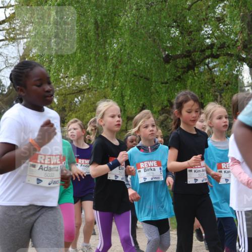 25.04.2026 - Das Zehntel Zöllner http://msf.ph/oto/9610328 25.04.2026 09:45:20 Laufen 6366, 5206, 5033, 6969, 5676 meine-sportfotos.de