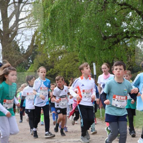 25.04.2026 - Das Zehntel Zöllner http://msf.ph/oto/9610446 25.04.2026 09:45:26 Laufen 7143, 7554 meine-sportfotos.de