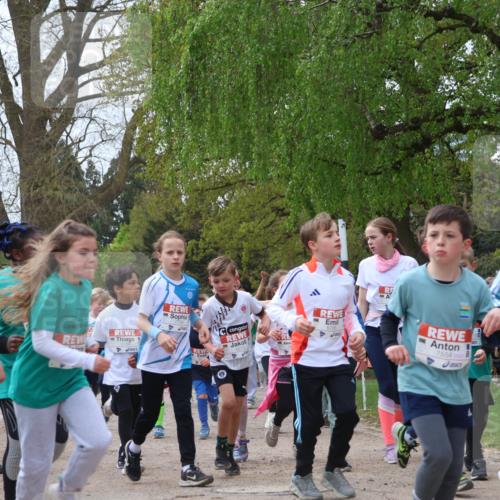 25.04.2026 - Das Zehntel Zöllner http://msf.ph/oto/9610448 25.04.2026 09:45:27 Laufen 7143, 7554 meine-sportfotos.de