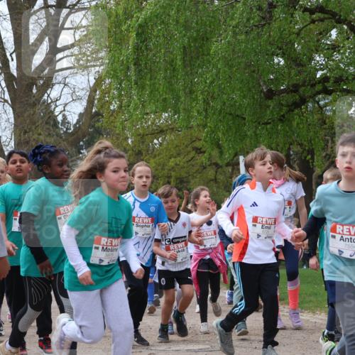 25.04.2026 - Das Zehntel Zöllner http://msf.ph/oto/9610454 25.04.2026 09:45:27 Laufen 5899, 7143, 5875, 0, 6725, 7554, 7657 meine-sportfotos.de