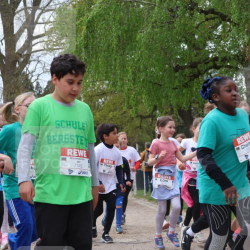 25.04.2026 - Das Zehntel Zöllner http://msf.ph/oto/9610490 25.04.2026 09:45:28 Laufen 6110, 899, 7143, 5882 meine-sportfotos.de