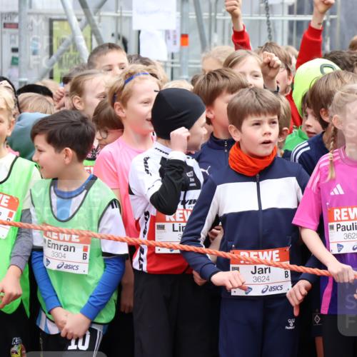 25.04.2026 - Das Zehntel Yannick Fuchs http://msf.ph/oto/9610563 25.04.2026 08:15:53 Allgemein zum Event 3300, 3304, 10, 21, 3624, 3625 meine-sportfotos.de