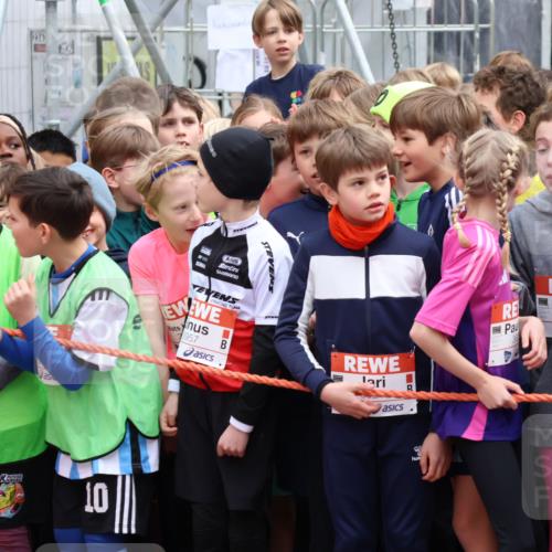 25.04.2026 - Das Zehntel Yannick Fuchs http://msf.ph/oto/9610567 25.04.2026 08:16:06 Allgemein zum Event 3300, 2363, 10, 8957, 1208 meine-sportfotos.de