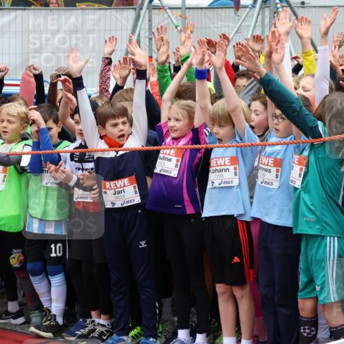 25.04.2026 - Das Zehntel Yannick Fuchs http://msf.ph/oto/9610618 25.04.2026 08:17:08 Allgemein zum Event 3300, 8304, 10, 3624, 3625, 1208, 2, 1199, 2298 meine-sportfotos.de