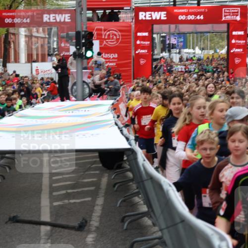 25.04.2026 - Das Zehntel Yannick Fuchs http://msf.ph/oto/9610916 25.04.2026 08:30:42 Allgemein zum Event 5, 00, 00, 44, 00, 00, 44 meine-sportfotos.de