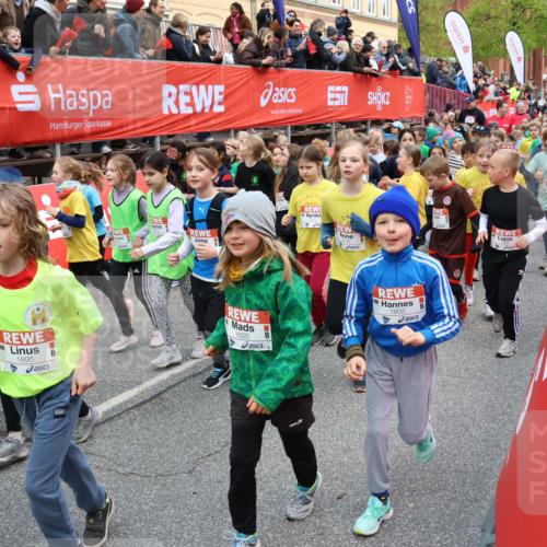 25.04.2026 - Das Zehntel Yannick Fuchs http://msf.ph/oto/9611097 25.04.2026 08:31:13 Allgemein zum Event 1895, 1620, 1603, 92, 9 meine-sportfotos.de