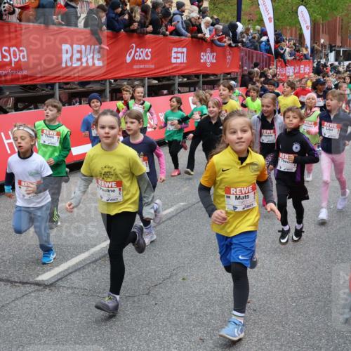 25.04.2026 - Das Zehntel Yannick Fuchs http://msf.ph/oto/9611376 25.04.2026 08:32:23 Allgemein zum Event 2716, 1951, 00, 02, 25 meine-sportfotos.de
