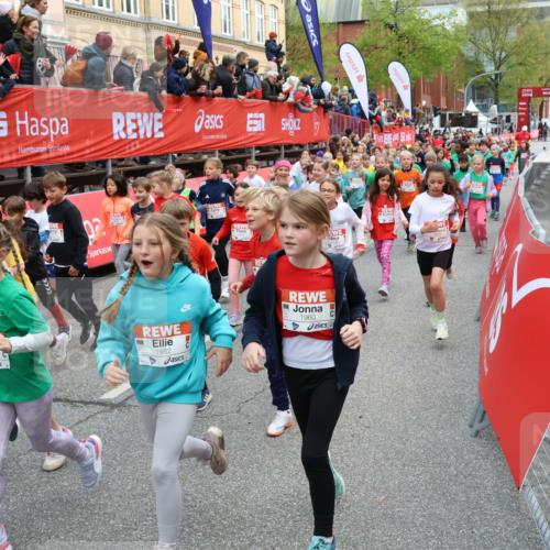 25.04.2026 - Das Zehntel Yannick Fuchs http://msf.ph/oto/9611508 25.04.2026 08:32:36 Allgemein zum Event 60, 92, 9, 02, 380, 1982, 1960, 6926 meine-sportfotos.de