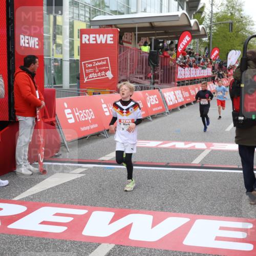 25.04.2026 - Das Zehntel Strokosch-Dieckow http://msf.ph/oto/9614954 25.04.2026 08:46:52 Ziel 2328, 3081 meine-sportfotos.de