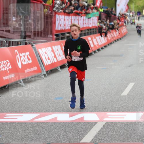 25.04.2026 - Das Zehntel Strokosch-Dieckow http://msf.ph/oto/9615465 25.04.2026 08:47:43 Ziel  meine-sportfotos.de